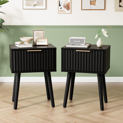 VINGLI Black Nightstands Set of 2 with Fabric Drawers, Fluted Nightstands with Charging Station, Night Stand Set of 2, Small Bedside Table, Bed Side Table/Night Stand with Charging Station for Bedroom