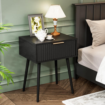 VINGLI Black Nightstands Set of 2 with Fabric Drawers, Fluted Nightstands with Charging Station, Night Stand Set of 2, Small Bedside Table, Bed Side Table/Night Stand with Charging Station for Bedroom