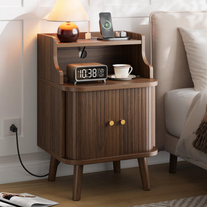 Decofy Mid Century Modern Nightstand Set of 2, Charging Station, Walnut