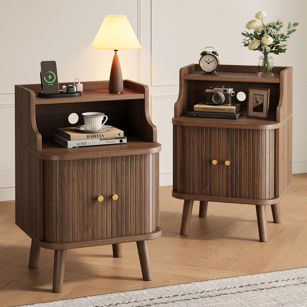 Decofy Mid Century Modern Nightstand Set of 2, Charging Station, Walnut