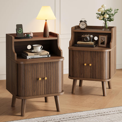 Decofy Mid Century Modern Nightstand Set of 2, Charging Station, Walnut